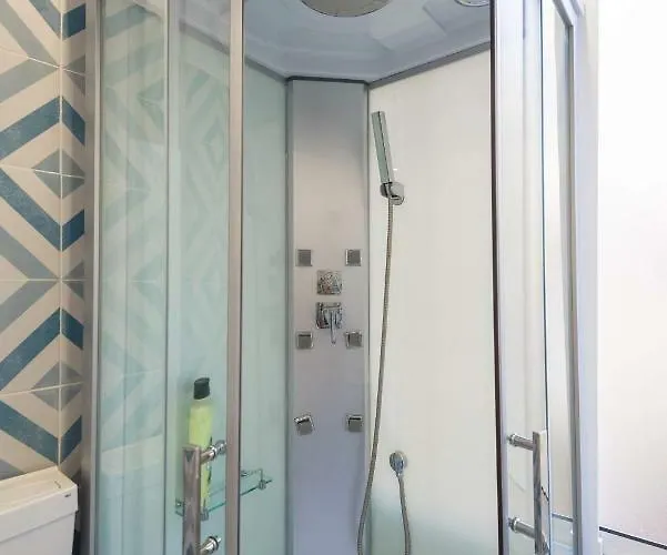 Feel@home アパート *